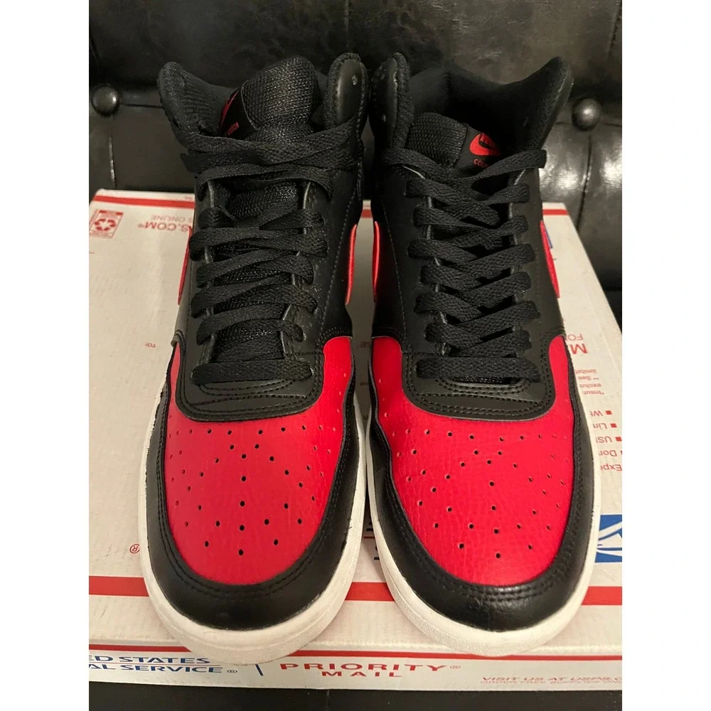 Nike Court Vision Mid Bred